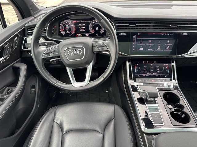 Used 2025 Audi Q7 3.0T Premium Plus AWD/4WD image 21