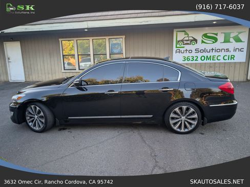 Used 2014 Hyundai Genesis 5.0 R-Spec RWD image 12