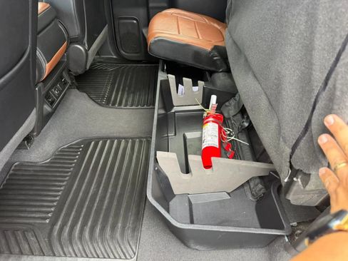 Used 2019 Chevrolet Silverado 1500 LT w/ All-Star Edition AWD/4WD image 35