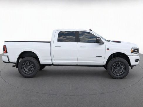 Used 2023 RAM 2500 Limited AWD/4WD image 11