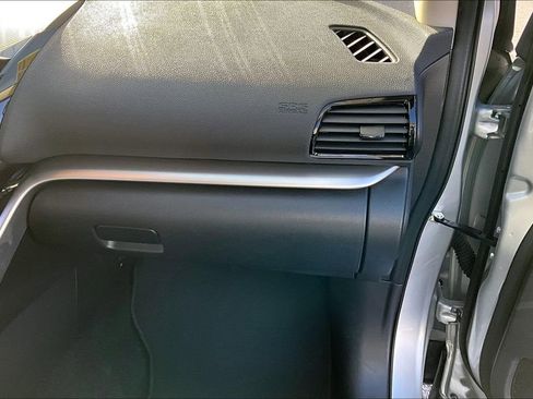 Used 2024 Mitsubishi Eclipse Cross LE image 24