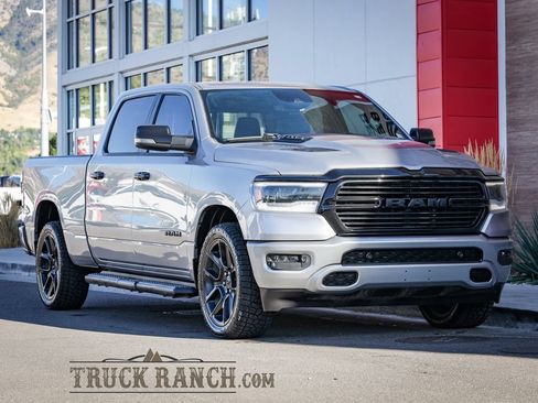 Used 2023 RAM 1500 Laramie AWD/4WD image 1