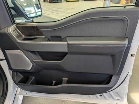 Used 2023 Ford F150 Lariat w/ Equipment Group 502A High AWD/4WD image 42