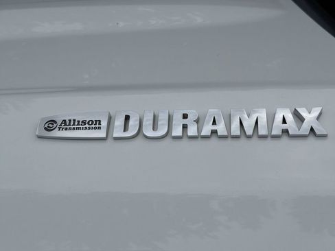 Used 2018 Chevrolet Silverado 2500 LTZ w/ Duramax Plus Package AWD/4WD image 30