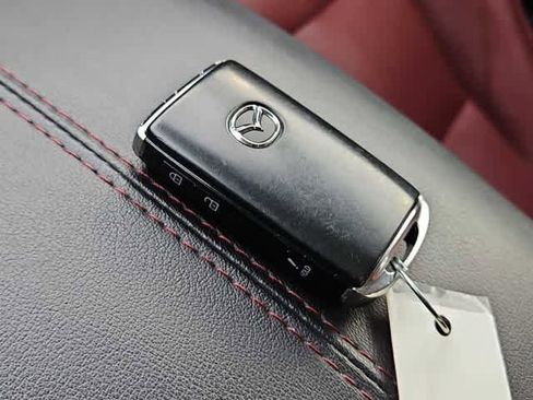 Used 2024 MAZDA CX-30 AWD 2.5 S w/ Preferred Package image 34