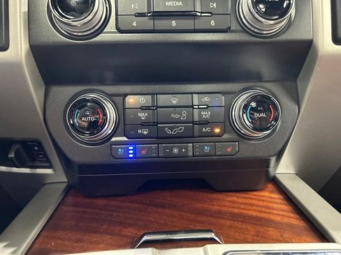 Certified 2020 Ford F150 King Ranch w/ Equipment Group 601A Luxury AWD/4WD image 24
