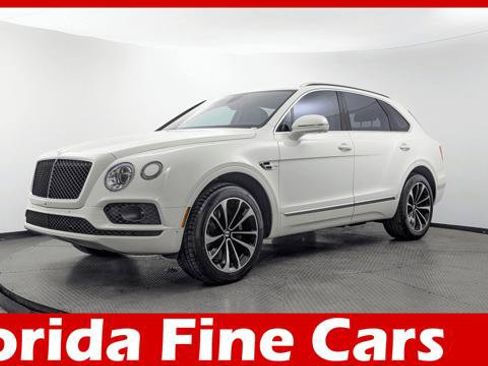 Used 2019 Bentley Bentayga AWD/4WD image 1