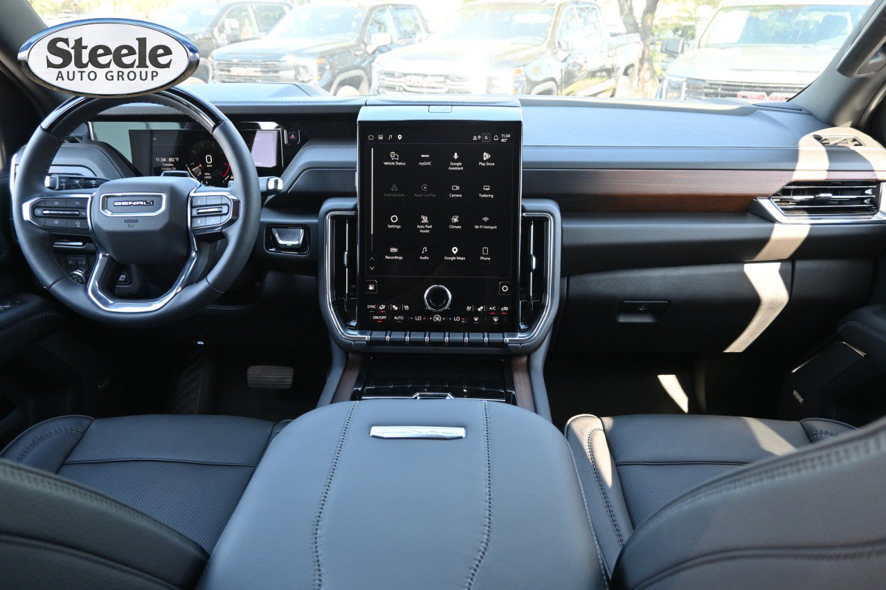 New 2026 GMC Yukon Denali w/ Advanced Technology Package RWD image 14