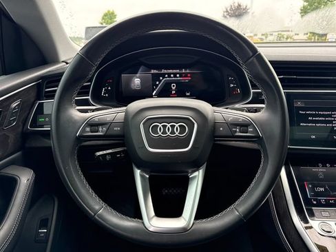 Used 2023 Audi Q8 Premium Plus AWD/4WD image 21