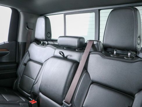 Used 2023 GMC Sierra 1500 Denali AWD/4WD image 28