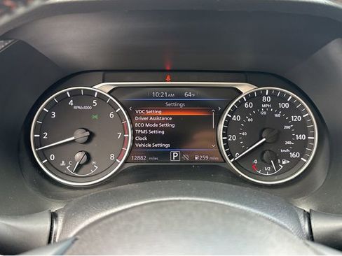 Used 2024 Nissan Sentra SR FWD image 19