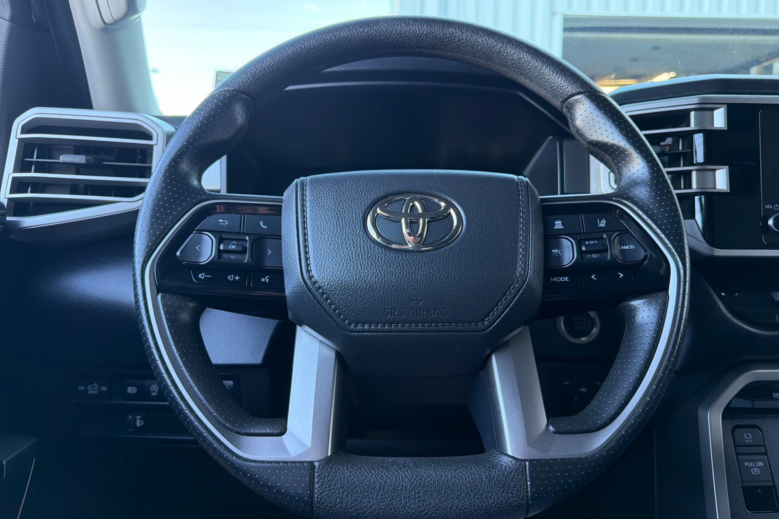 Used 2024 Toyota Tundra SR5 w/ SR5 Convenience Package AWD/4WD image 21