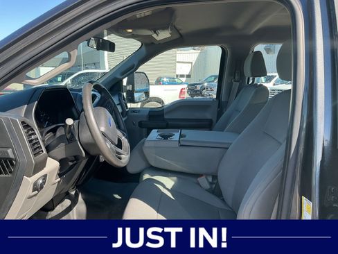 Used 2019 Ford F250 XL w/ STX Appearance Package image 5