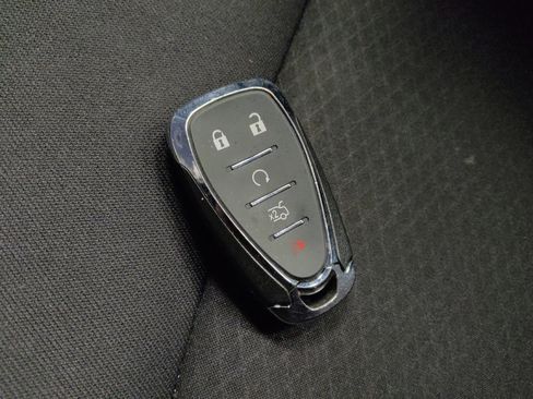 Used 2023 Chevrolet Malibu LT FWD image 32