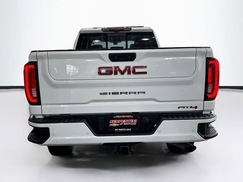 Used 2021 GMC Sierra 3500 AT4 w/ AT4 Premium Plus Package image 7