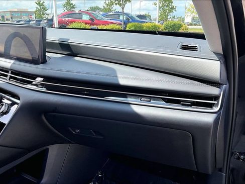Certified 2026 INFINITI QX60 Luxe w/ Cargo Package AWD/4WD image 27