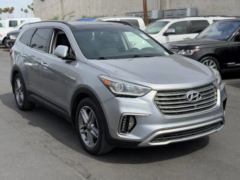 Used 2017 Hyundai Santa Fe FWD w/ Cargo Package image 1