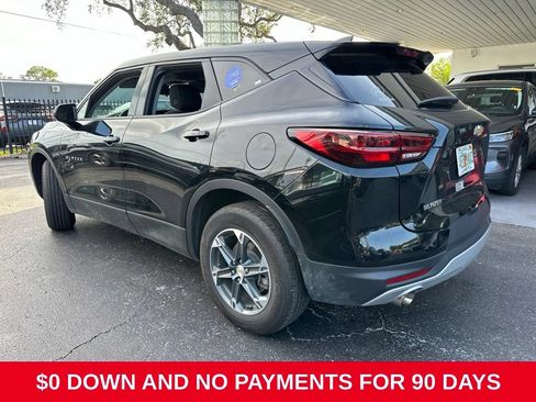 Used 2025 Chevrolet Blazer LT FWD image 4