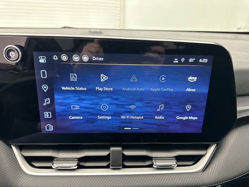 Used 2025 Chevrolet Equinox LT w/ Safety and Technology Package image 21