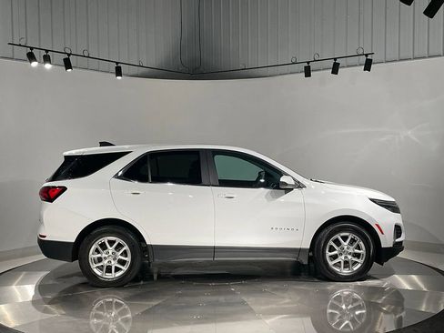 Used 2024 Chevrolet Equinox LT image 10