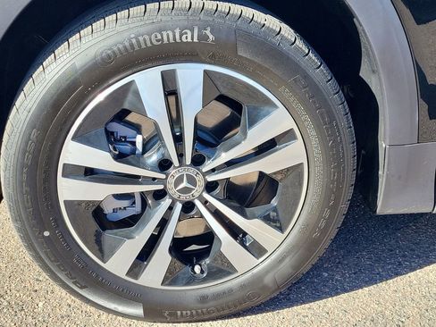 Certified 2025 Mercedes-Benz GLB 250 4MATIC image 10