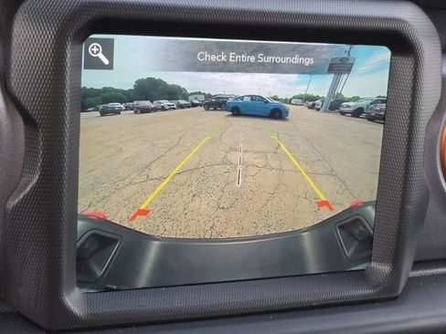 Used 2022 Jeep Gladiator Mojave w/ LED Lighting Group AWD/4WD image 23