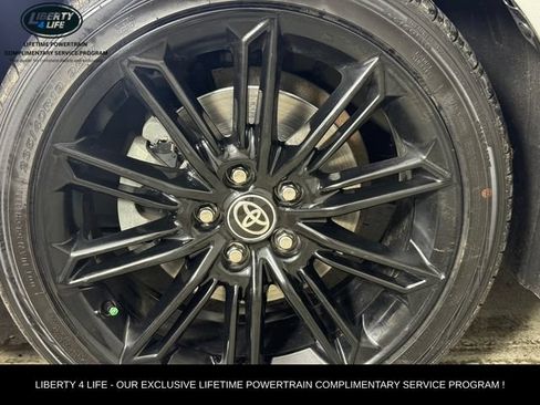 Used 2021 Toyota Avalon XSE FWD image 11