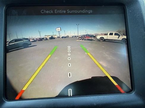 Used 2016 Jeep Cherokee Trailhawk w/ Comfort/Convenience Group AWD/4WD image 12