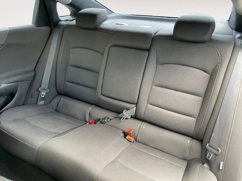 Used 2018 Chevrolet Malibu LT FWD image 18