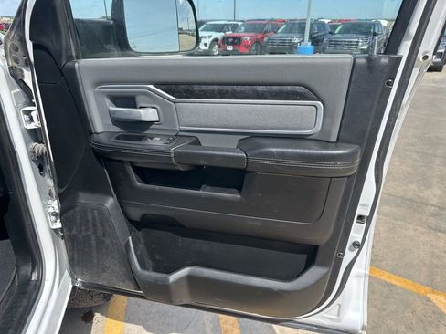 Used 2020 RAM 2500 Big Horn w/ Level 1 Equipment Group AWD/4WD image 30