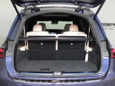 Certified 2026 Mercedes-Benz GLS 450 4MATIC image 9