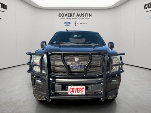 Used 2019 Ford F150 Lariat w/ Equipment Group 502A Luxury AWD/4WD image 9