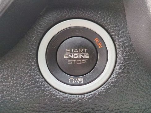 Used 2019 RAM 1500 Big Horn AWD/4WD image 16