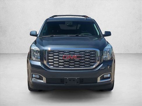 Used 2019 GMC Yukon XL Denali w/ Open Road Package RWD image 2
