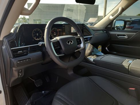New 2026 INFINITI QX80 Luxe image 20