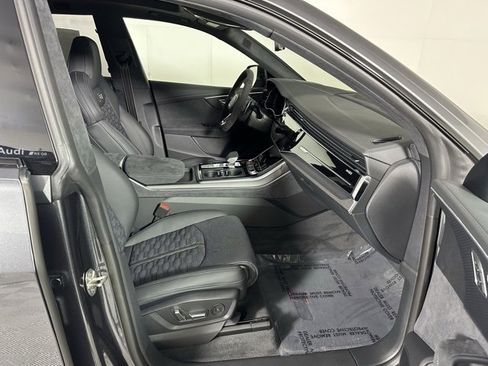 New 2026 Audi RS Q8 performance image 12