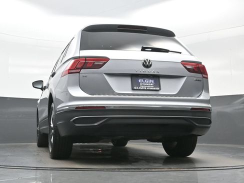 Used 2022 Volkswagen Tiguan SE AWD/4WD image 29