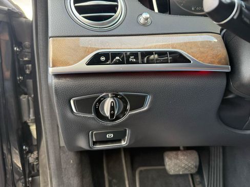 Used 2015 Mercedes-Benz S 550 Sedan image 20