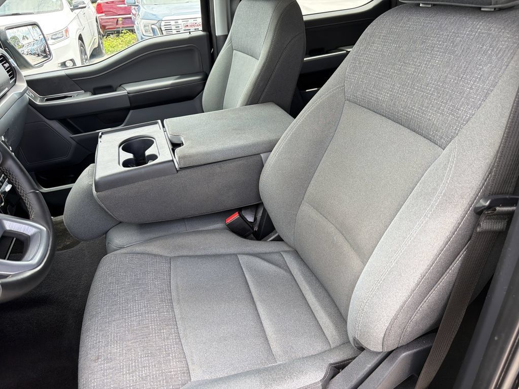 Used 2025 Ford F150 XLT w/ Equipment Group 301A Standard AWD/4WD image 20