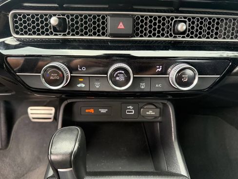 Certified 2024 Honda Civic Sport image 27