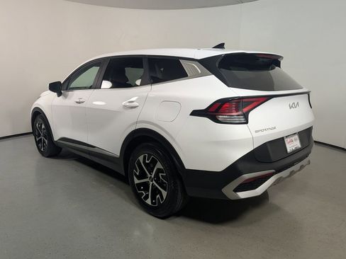 Used 2023 Kia Sportage EX FWD image 5