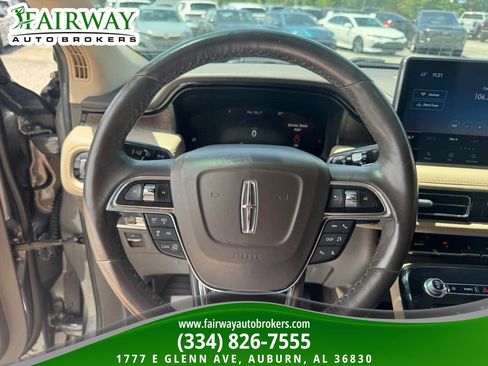 Used 2022 Lincoln Nautilus Reserve w/ Equipment Group 201A FWD image 18