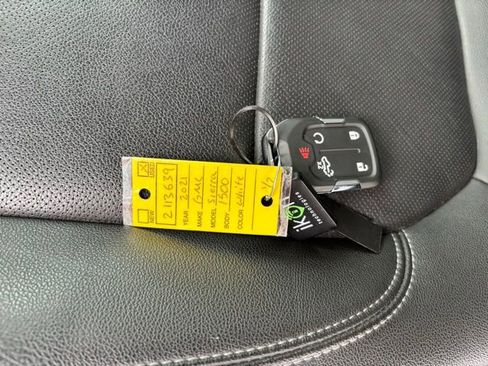 Used 2021 GMC Sierra 1500 SLT w/ SLT Premium Plus Package image 34