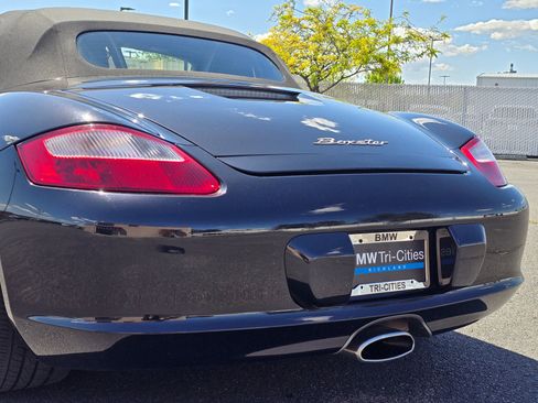 Used 2005 Porsche Boxster RWD image 37