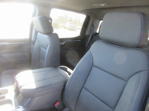 New 2026 GMC Sierra 1500 Elevation w/ Elevation Premium Package image 12