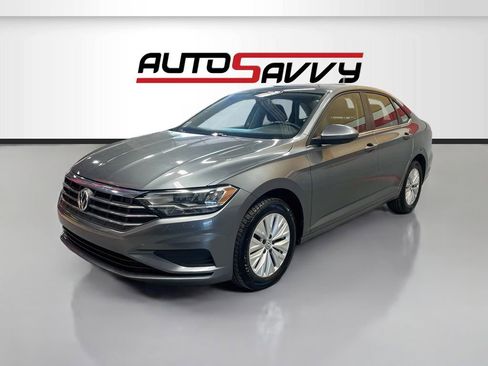 Used 2020 Volkswagen Jetta S FWD image 3