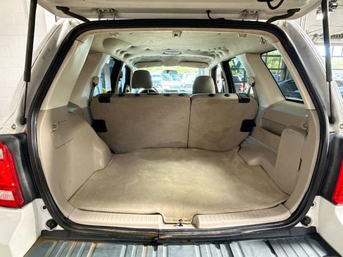 Used 2008 Ford Escape 4WD Hybrid image 22