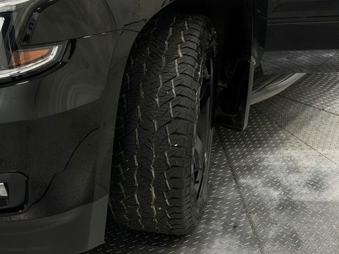 Used 2018 Chevrolet Tahoe LT w/ Luxury Package image 37