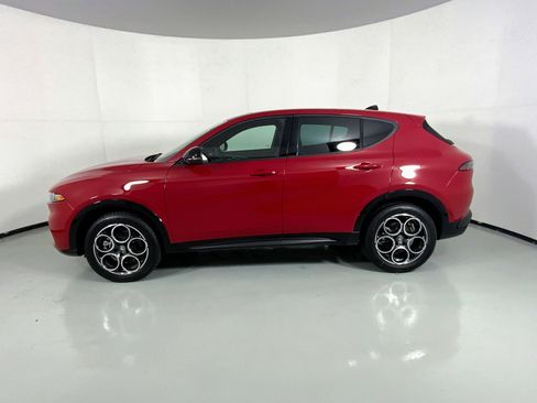 New 2025 Alfa Romeo Tonale image 11