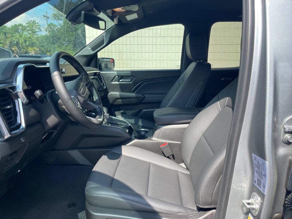 Used 2025 GMC Canyon Elevation w/ Convenience Package AWD/4WD image 10